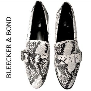 NWOB Bleecker & Bond Snakeskin Loafer 6.5